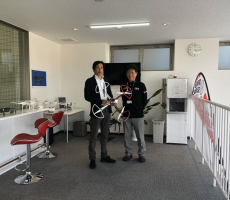先週末にフライトコースを修了なさいました。