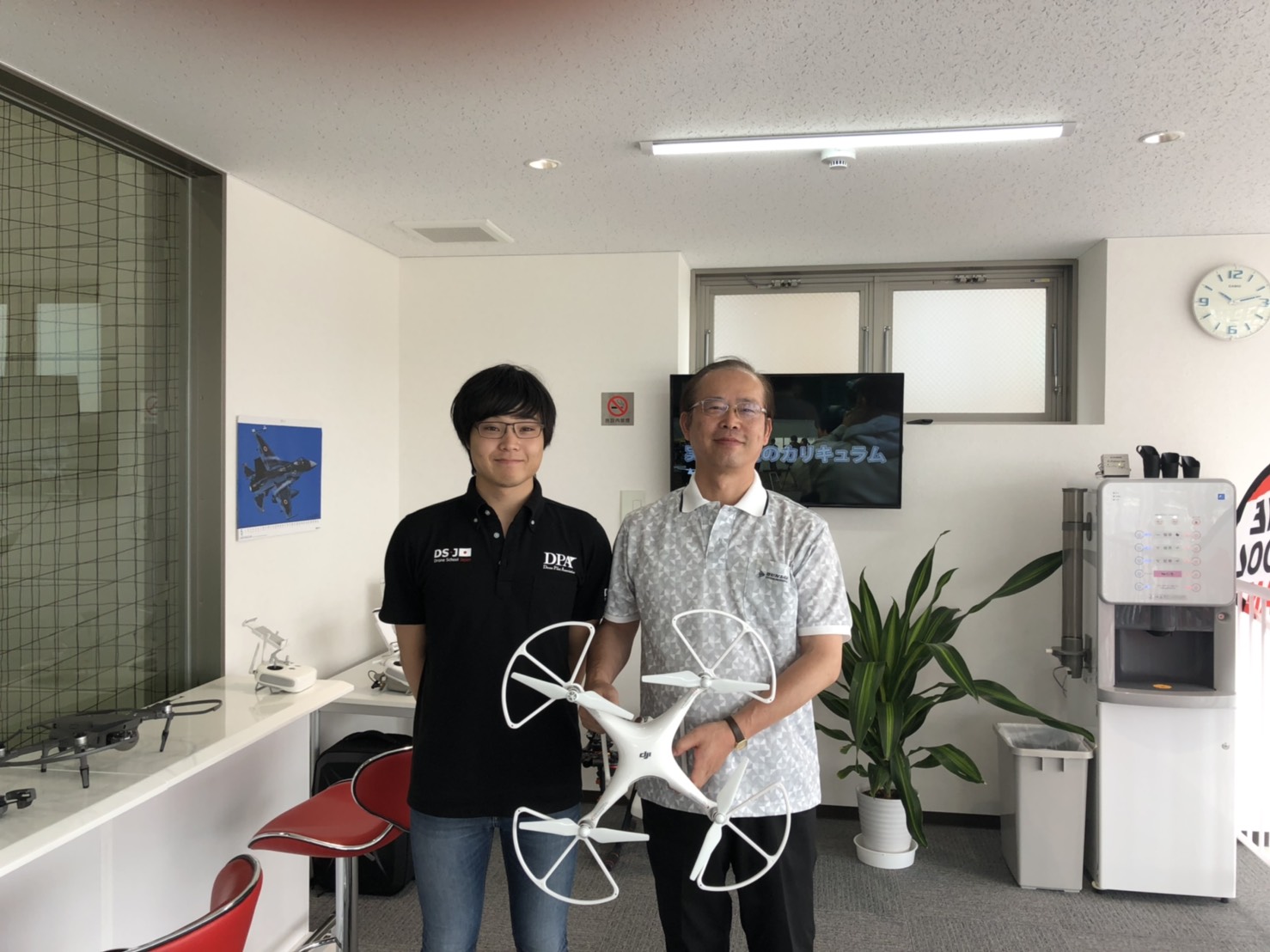 先週、ビジネスコースを修了なさいました。