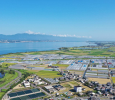 卒業生様がドローンで空撮された画像です。誠に美しい！！！！