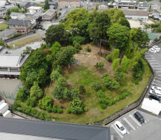 こちらも卒業生様から頂きました空撮画像　古墳です。