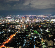 本校卒業生様の空撮画像　夜景めちゃくちゃ荘厳！！！草津です。