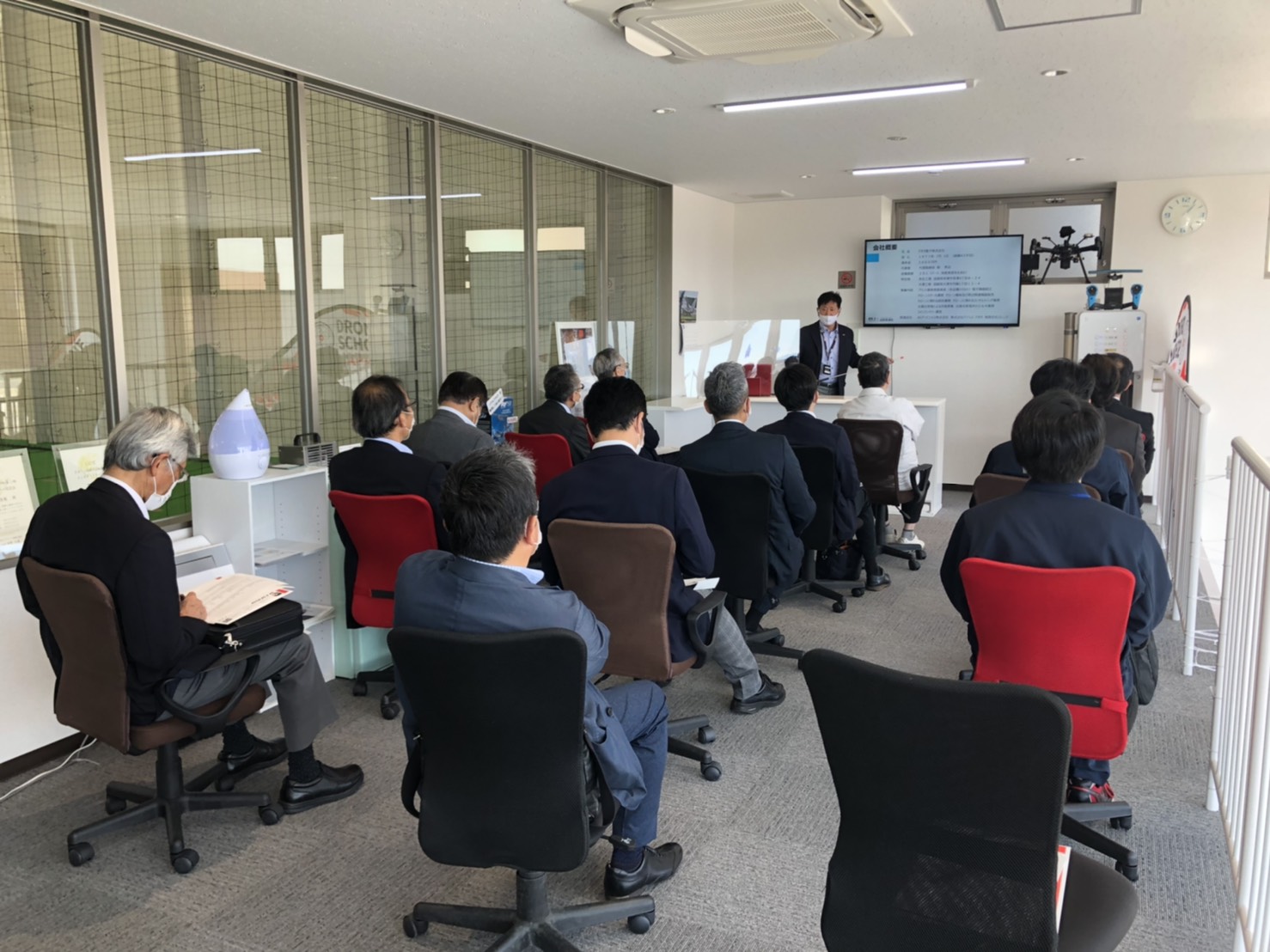 草津商工会の工業部会の皆様、10月度の例会　ご訪問頂きありがとうございました。