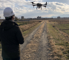 T１０での農業コースの模様です。ＤJI社の技術革新凄いですね。