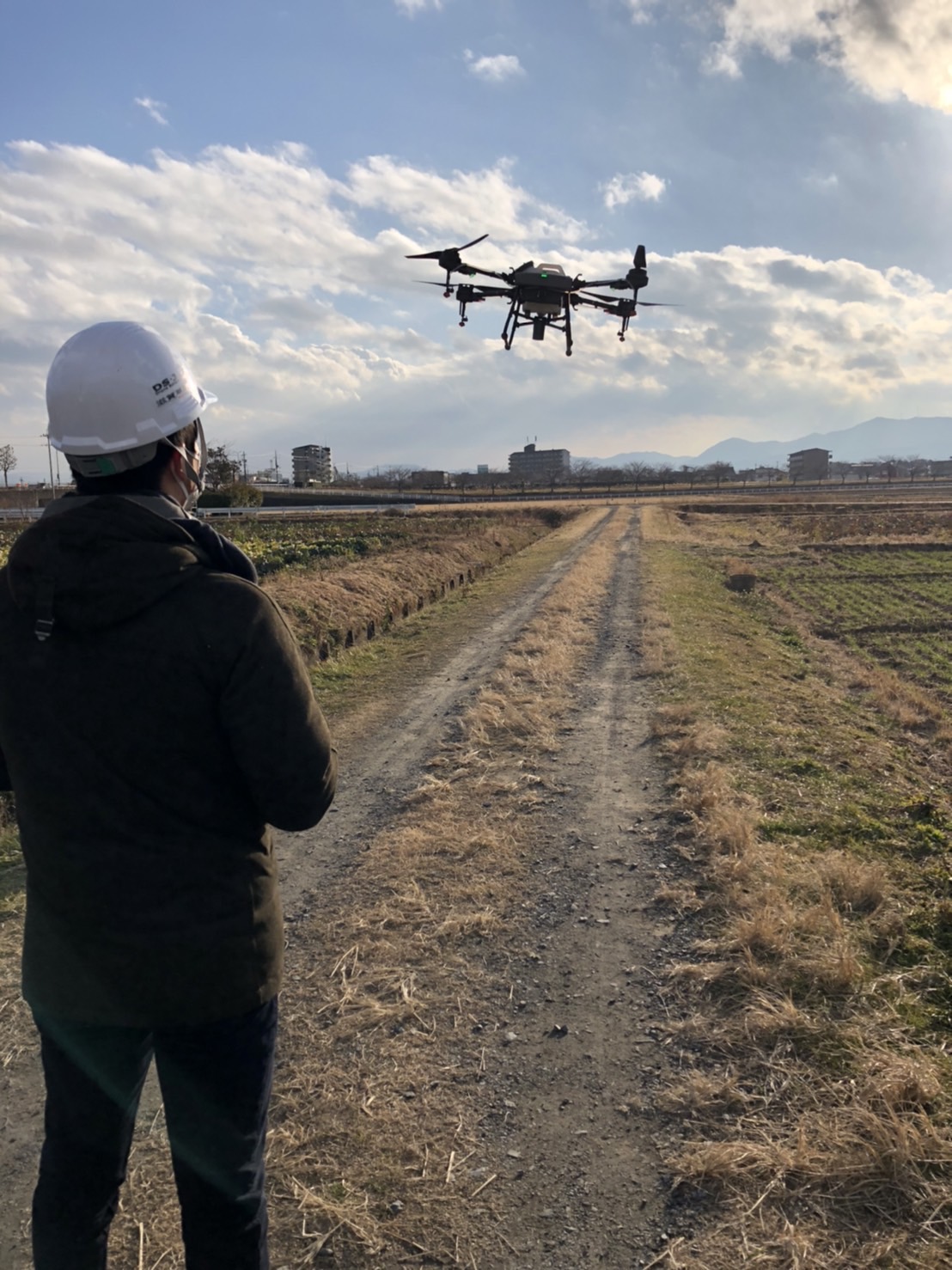 T１０での農業コースの模様です。ＤJI社の技術革新凄いですね。