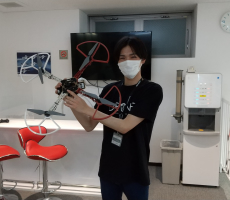 新人インストラクターの八田君です。よろしくお願いいたします。