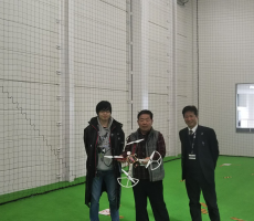 昨日のフライトコース修了者の方です。
