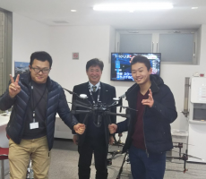 お二人の方がビジネスコースを修了なさいました。