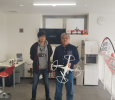 先週末にフライトコースを修了なさいました。