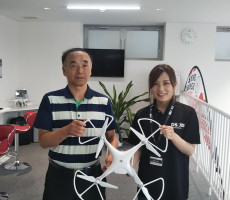 昨日フライトコースを修了なさいました。