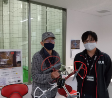 昨日フライトコースを修了なさいました。
