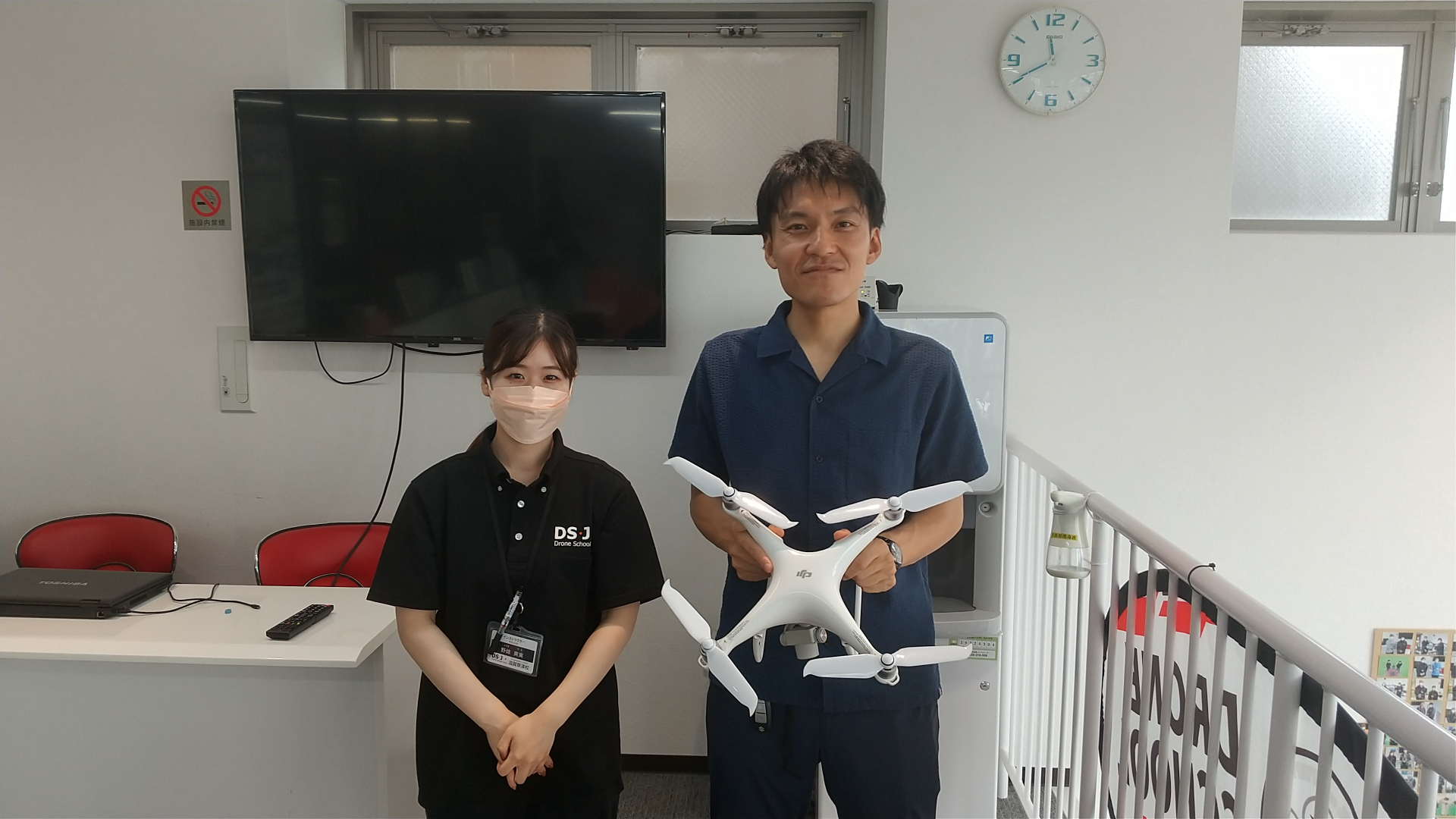 本日、国家資格二等無人航空機操縦士コースご卒業頂きました。