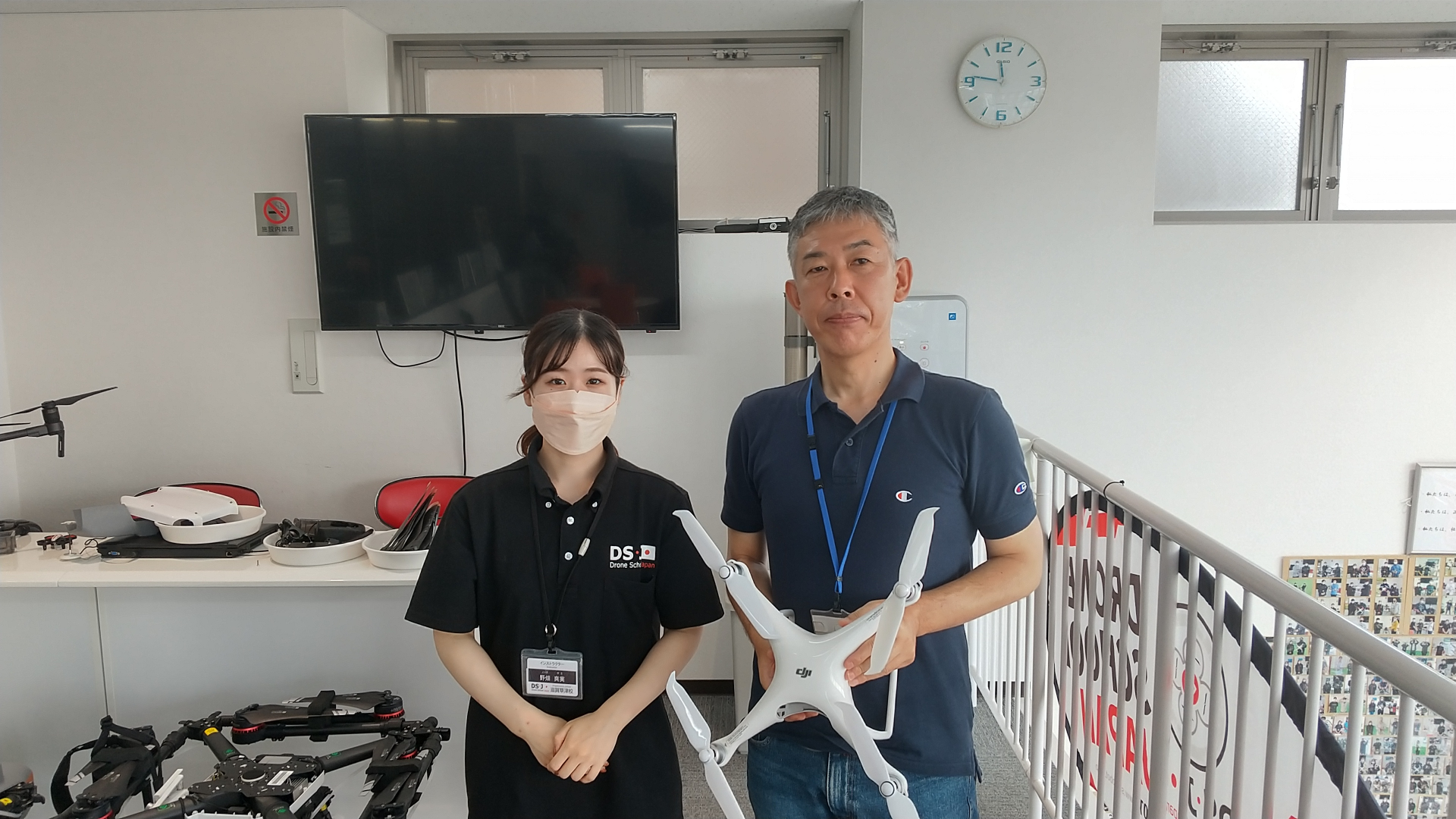 本日、国家資格二等無人航空機操縦士コースご卒業頂きました。