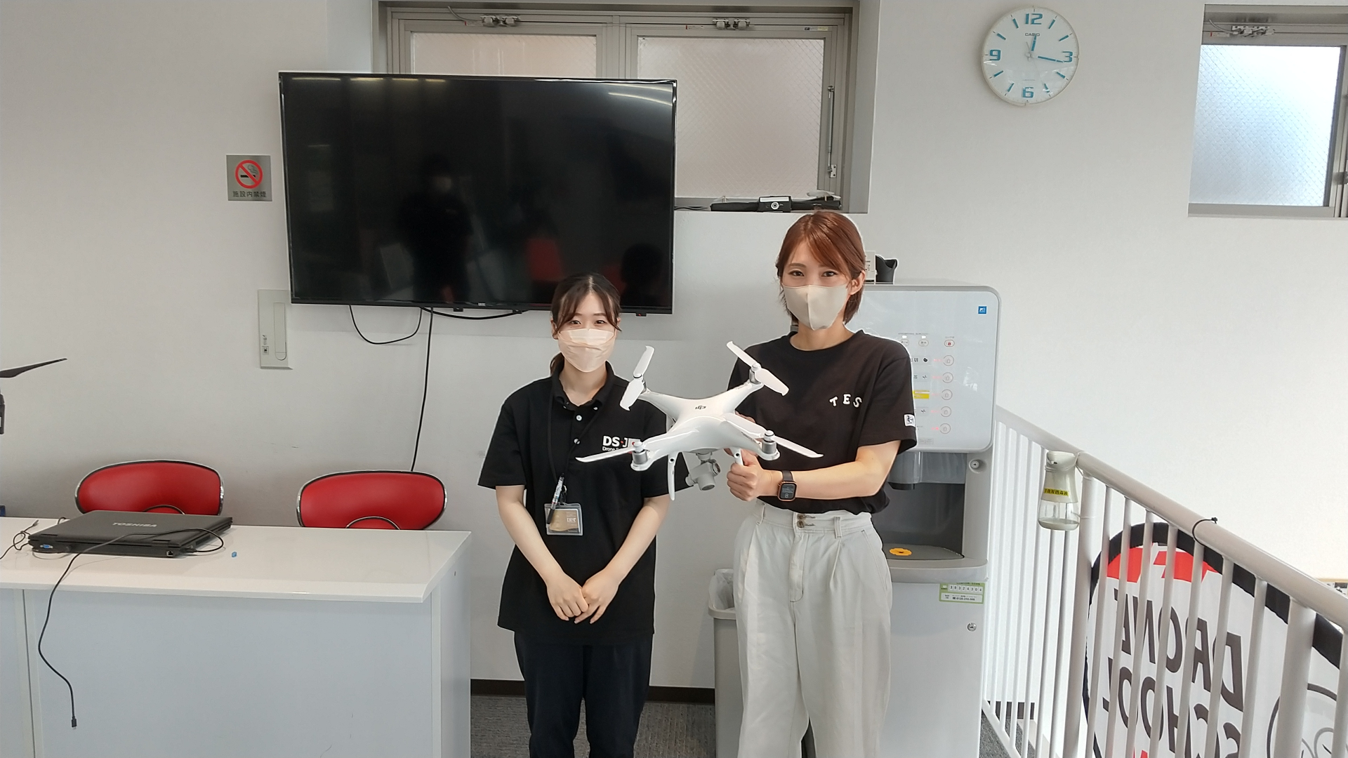本日、国家資格二等無人航空機操縦士コースご卒業頂きました。